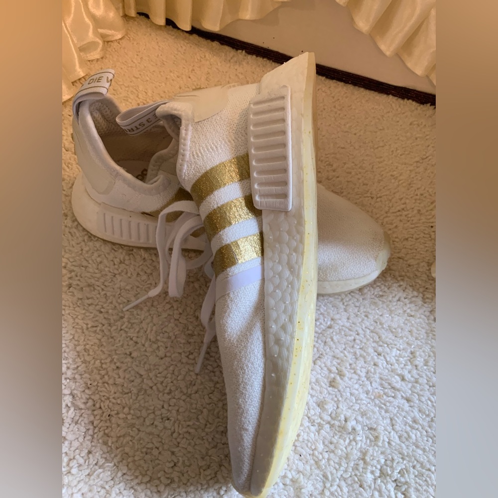 ADIDAS BOOST - Picture 7 of 16